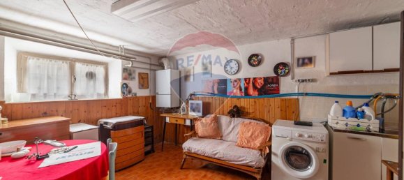 5 rooms Apartment in Monsano, Italy No. 3088 9
