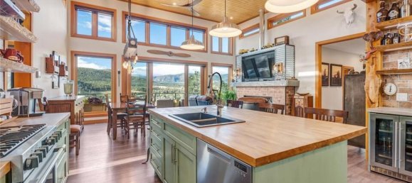 Casa de 3 dormitorios en British Columbia, Canada No. 1222 9