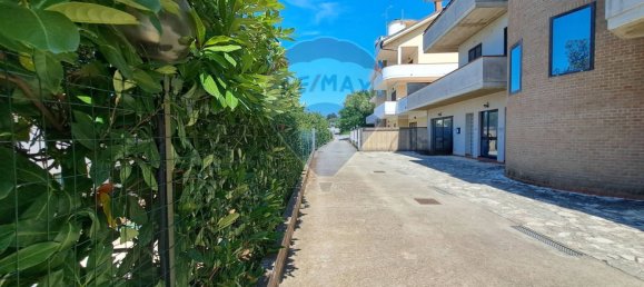 Apartamento de 2 dormitorios en Chieti, Italy No. 325901 28