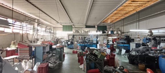 Entrepôt à Vigonovo, Italy 770m² No. 314079 6