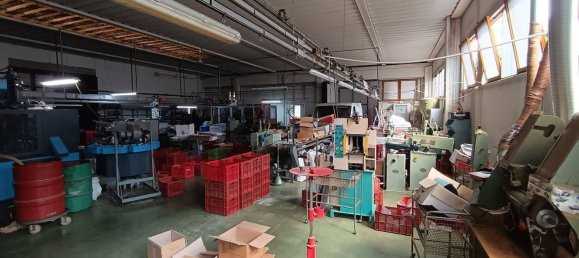 Entrepôt à Vigonovo, Italy 770m² No. 314079 3