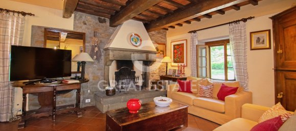 6 bedrooms Villa in Castel Focognano, Italy No. 271934 20