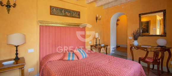 6 bedrooms Villa in Castel Focognano, Italy No. 271934 24