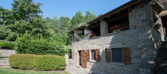 6 bedrooms Villa in Castel Focognano, Italy No. 271934 7