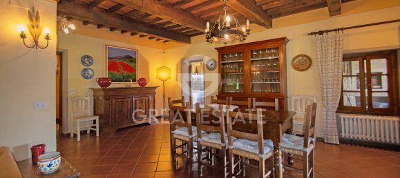 6 bedrooms Villa in Castel Focognano, Italy No. 271934 18
