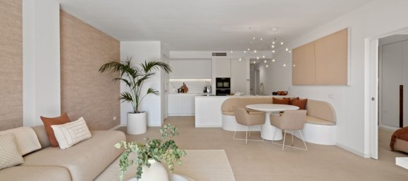 3 bedrooms Apartment in Marbella, Spain No. 135023 9