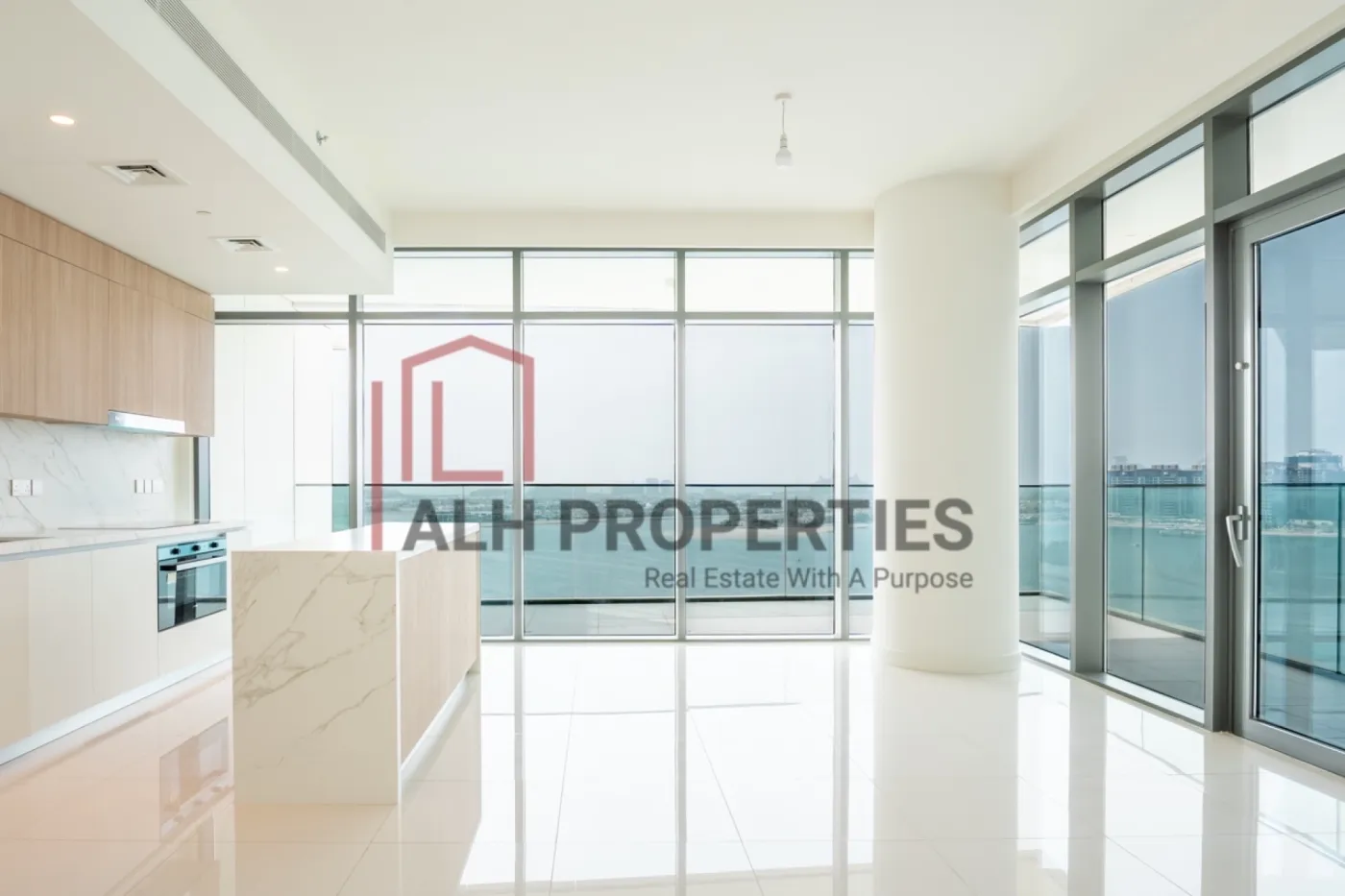 Квартира с 3 спальнями в Dubai Harbour, ОАЭ № 121737