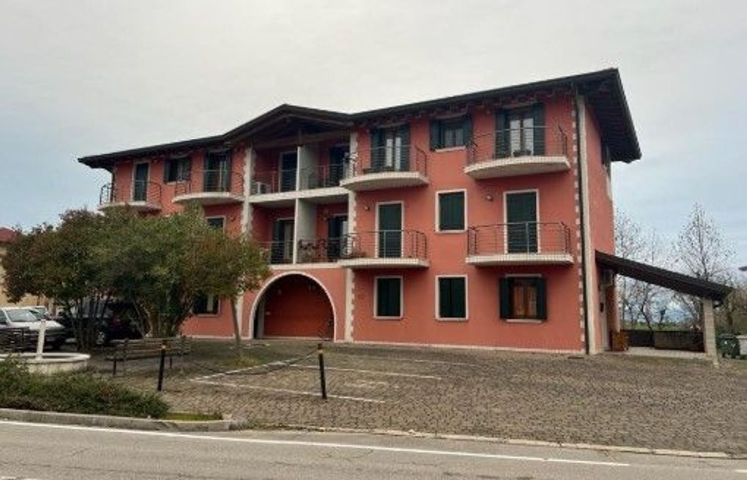 3 rooms Apartment in Cinto Caomaggiore, Italy No. 55016