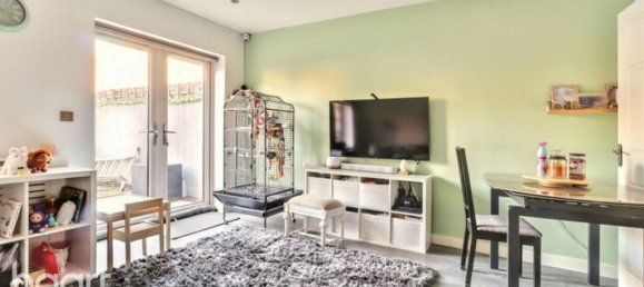 2 bedrooms House in Rainham, United Kingdom No. 4850 4