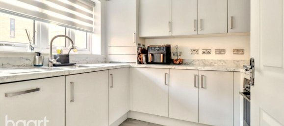 2 bedrooms House in Rainham, United Kingdom No. 4850 5