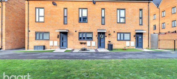 2 bedrooms House in Rainham, United Kingdom No. 4850 2