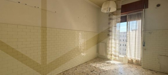 Квартира с 3 комнатами в Фоджа, Италия № 31384 9