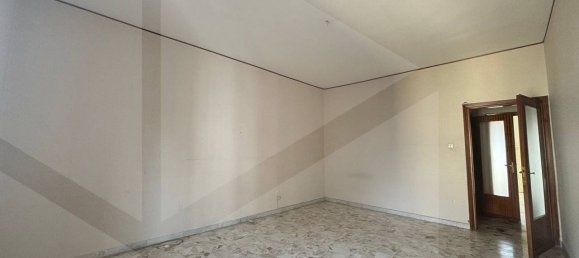 Квартира с 3 комнатами в Фоджа, Италия № 31384 20