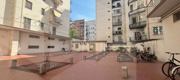 Квартира с 3 комнатами в Фоджа, Италия № 31384 3