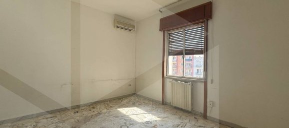 Квартира с 3 комнатами в Фоджа, Италия № 31384 16