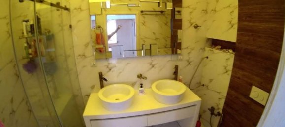 Квартира с 4 спальнями в Баку, Азербайджан № 1426 9