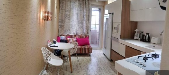 Квартира с 4 спальнями в Баку, Азербайджан № 1426 3