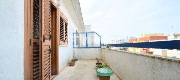 Apartamento de 3 divisões em Gioia del Colle, Italy N.º 42029 7