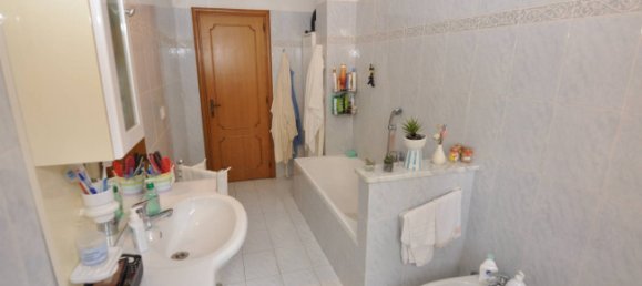 4 chambres Appartement à San Benedetto del Tronto, Italy No. 266298 23