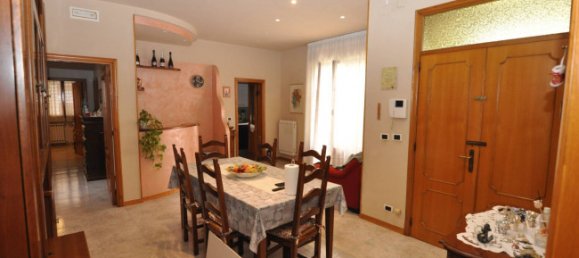 4 chambres Appartement à San Benedetto del Tronto, Italy No. 266298 7