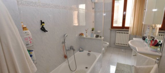 4 chambres Appartement à San Benedetto del Tronto, Italy No. 266298 22