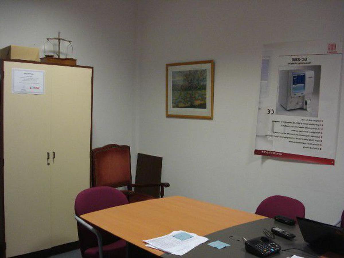  مكتب في Buenos Aires, Argentina 100متر مربع رقم 109901