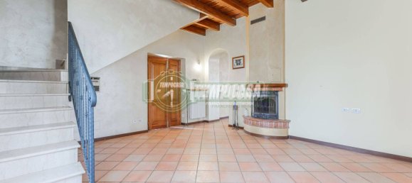 3 Schlafzimmer Haus in Zanica, Italy, Nr. 65757 3