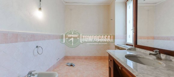 3 Schlafzimmer Haus in Zanica, Italy, Nr. 65757 13