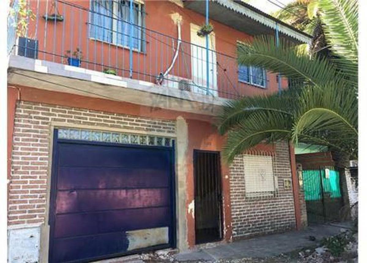 2 bedrooms House in San Fernando, Argentina No. 61560