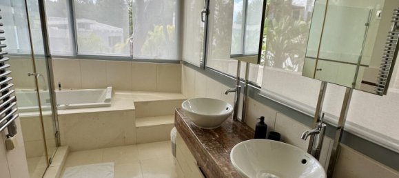 2 Schlafzimmer Villa in Marbella, Spain, Nr. 145879 24