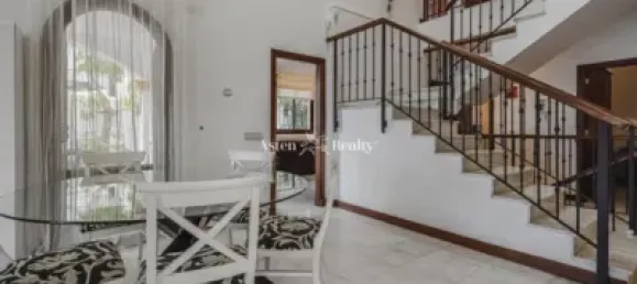 5 bedrooms Villa in Adeje, Spain No. 27336 4