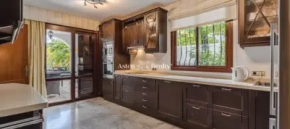 5 bedrooms Villa in Adeje, Spain No. 27336 16