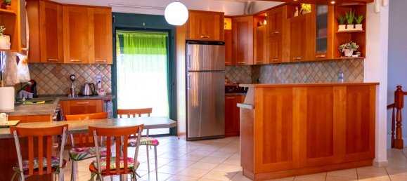 420m² Commercial property in Heraklion, Greece No. 4612 20