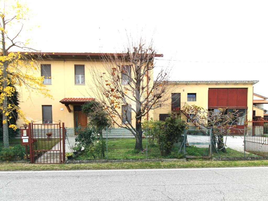 2 Schlafzimmer Haus in Forlì, Italy, Nr. 24757