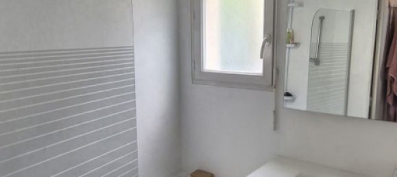 3 bedrooms Apartment in Trappes, France No. 296435 6