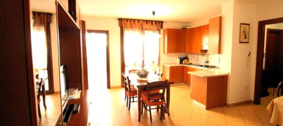Apartamento de 3 divisões em Gambettola, Italy N.º 9136 4