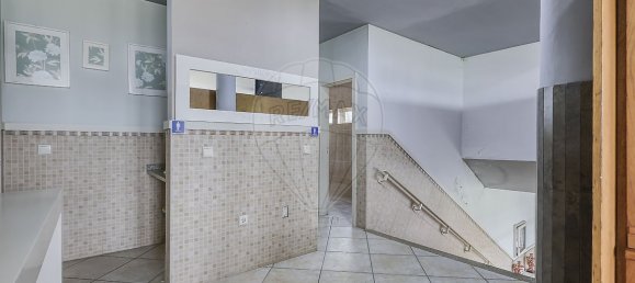 Дом с 5 спальнями в Гимарайнш, Португалия № 39160 32