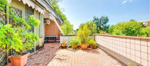 Квартира с 2 спальнями в Ро, Италия № 259661 3