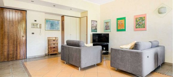 Квартира с 2 спальнями в Ро, Италия № 259661 8