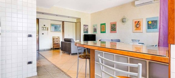 Квартира с 2 спальнями в Ро, Италия № 259661 7