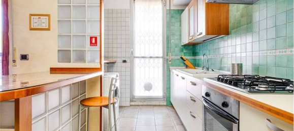 Квартира с 2 спальнями в Ро, Италия № 259661 6