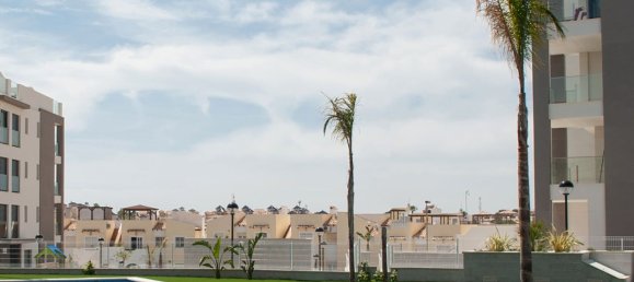 Квартира с 2 спальнями в Аликанте, Испания № 133325 7