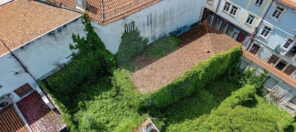 3 bedrooms House in Lousa, Portugal No. 24390 11