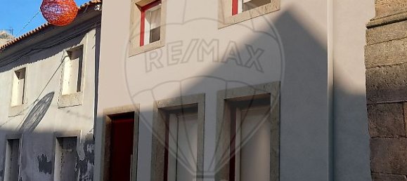 3 bedrooms House in Lousa, Portugal No. 24390 2