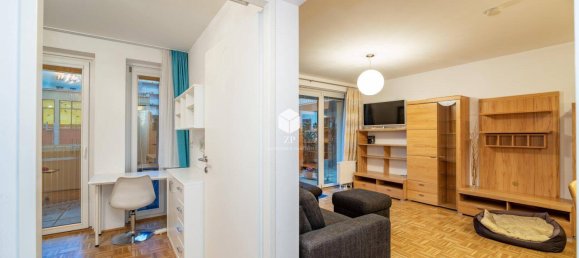 3-salle Appartement à Favoriten, Austria No. 224106 2