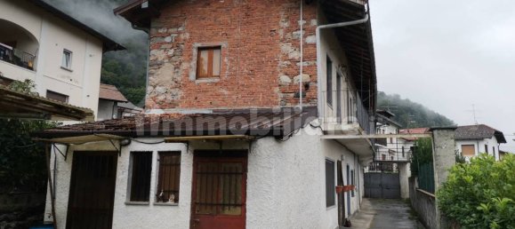 2 bedrooms Apartment in Cuveglio, Italy No. 359293 17