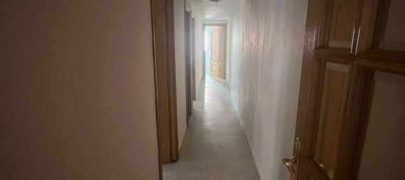 3 bedrooms Apartment in Leon, Spain No. 188208 5