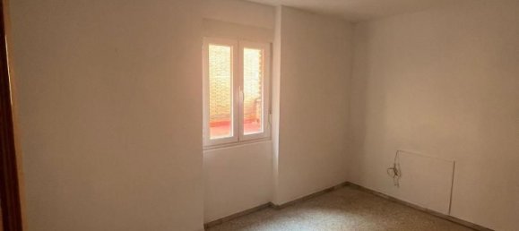 3 bedrooms Apartment in Leon, Spain No. 188208 8