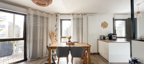 3 bedrooms Apartment in Bailly, France No. 196822 6