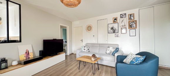 3 bedrooms Apartment in Bailly, France No. 196822 7